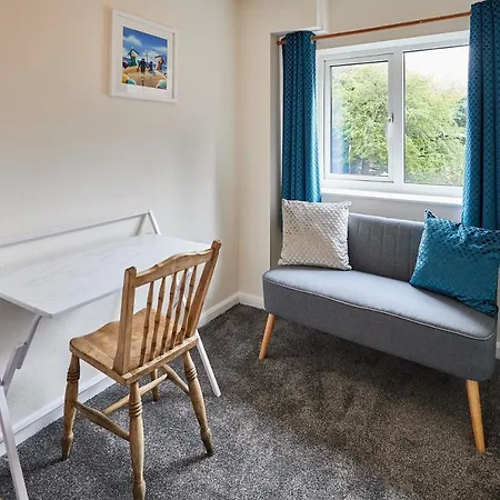 Host & - Greens Yard House * Whitby