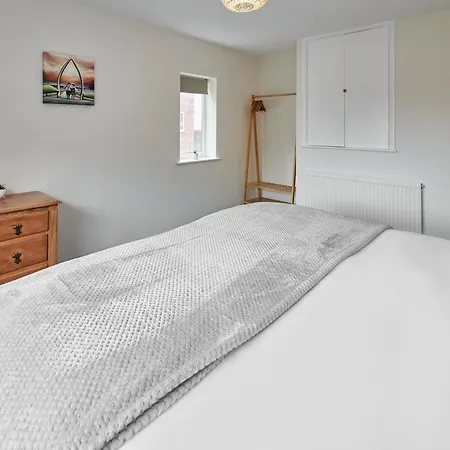 Host & - Greens Yard House