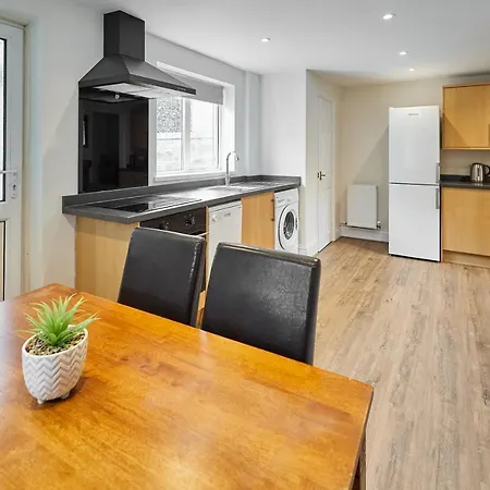 Host & - Greens Yard House Tatil Evi Whitby